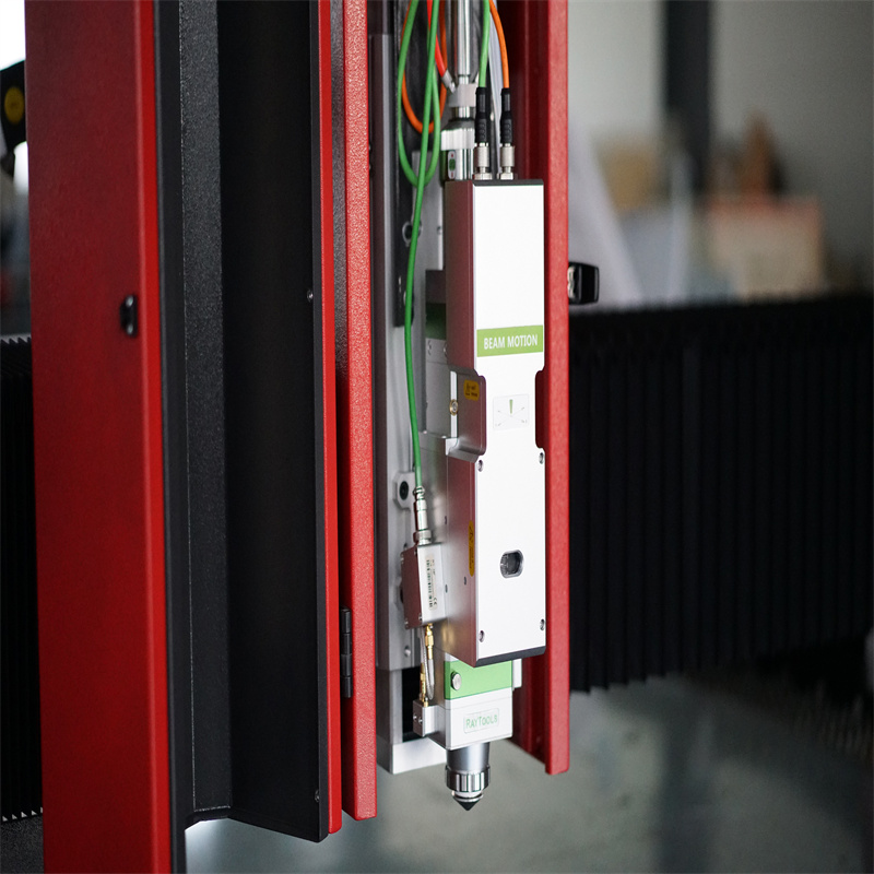 1530 2040 2060 2580 découpeuse automatique résistante de laser de fibre pour l'acier inoxydable