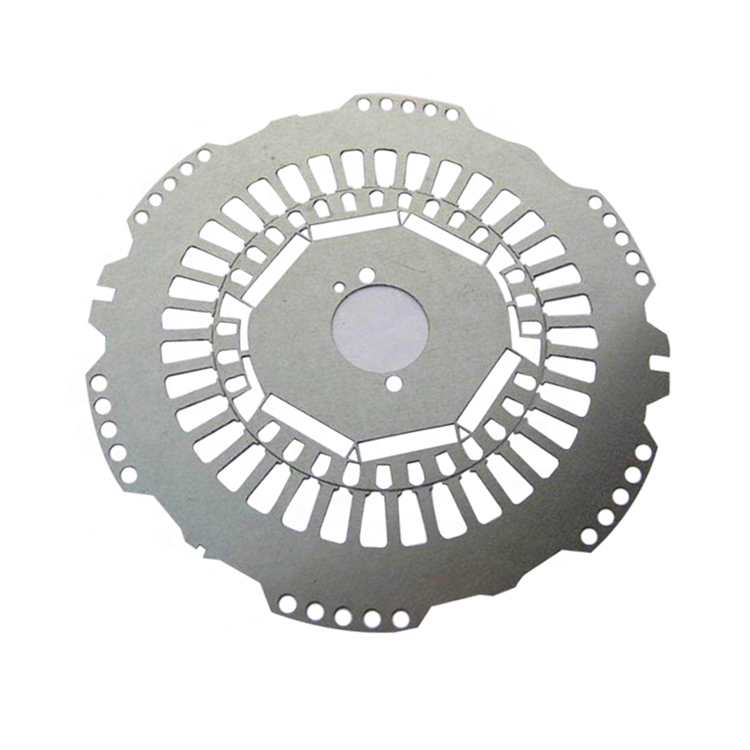 Puissance maximum de laser de Raycus de la découpeuse 1000w 2000w en métal de laser de la fibre 3015