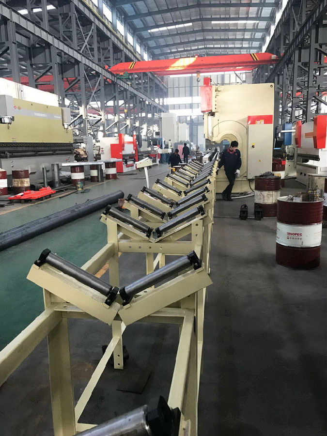 4 Axis Cnc Tandem Press Brake With Delem Da58t 2d Graphical Controller Presse plieuse en tandem CNC à 4 axes avec contrôleur graphique Delem Da58t 2d