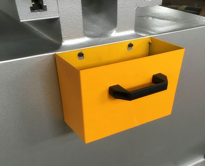 60t Q35-16 Hydraulic Ironworker Shearing Punching Bending And Notching Machine 60t Q35-16 ferronnier hydraulique cisaillant poinçonnant la machine à cintrer et à entailler