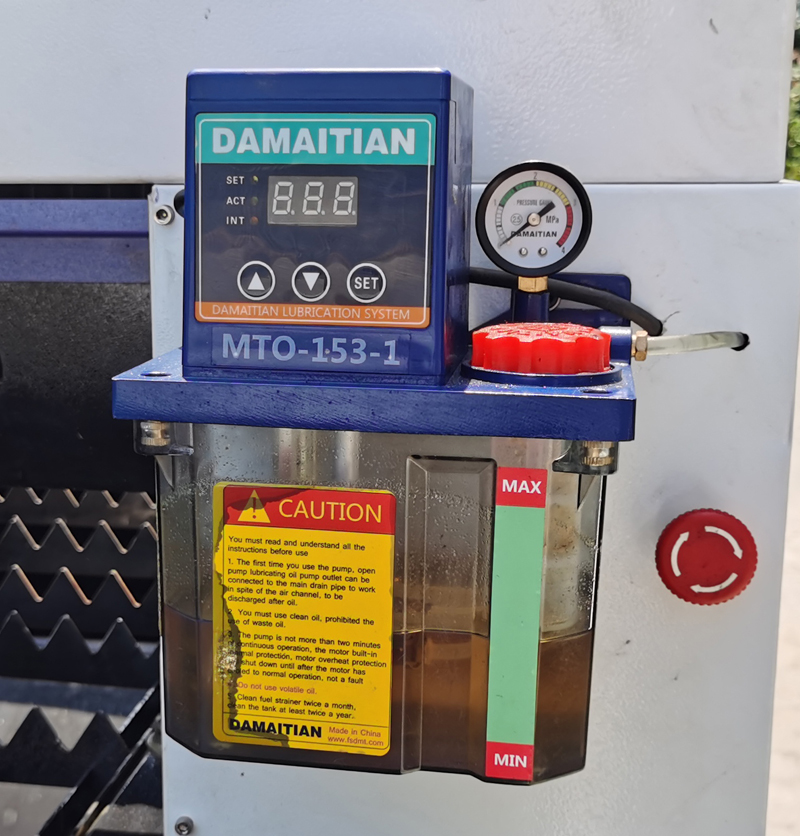 8mm 10mm Carbon Steel Laser Cutter 1530 4020 Cnc Fiber Laser Cutting Machine Machine de découpe laser à fibre CNC 8mm 10mm en acier au carbone 1530 4020