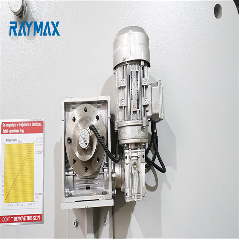 Machine de cisaillement hydraulique directement en usine Qc11y-12x3200 cisaillement guillotine