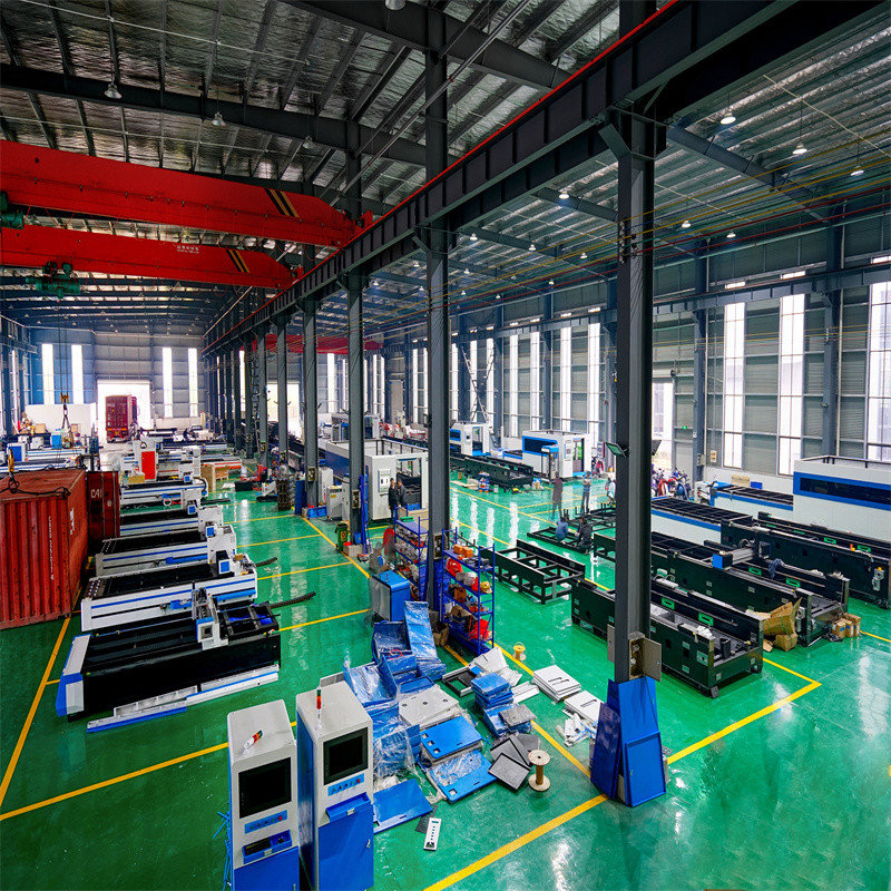 Découpeuse de laser de fibre de commande numérique par ordinateur de feuillard de la puissance 3015 2000W élevée 3