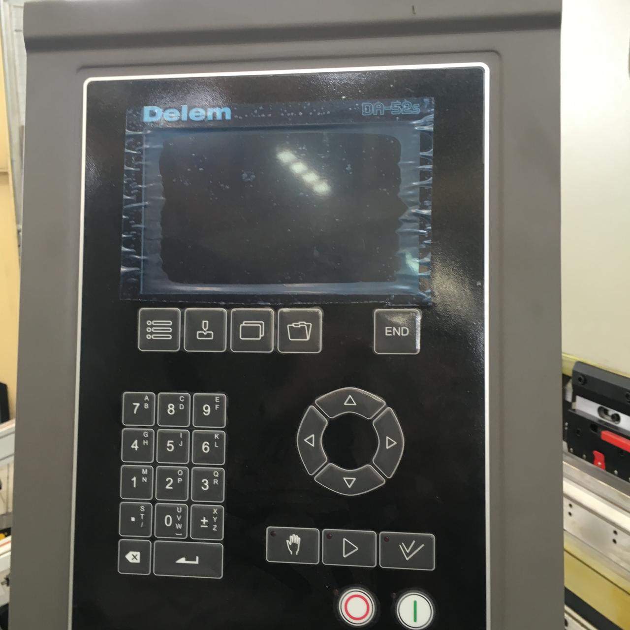 Cnc Servo Press Brake 250t/3.2m 3+1 Axis 3 Meter Sheet Metal Press Brake Presse plieuse servo CNC 250t/3.2m 3+1 axes 3 mètres presse plieuse en tôle