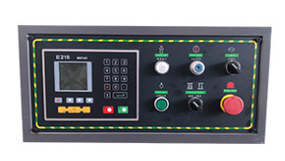 Hydraulic Pendulum Shearing Machine Cnc Automatic Guillotine Shearing Machine Machine de cisaillement de pendule hydraulique Machine de cisaillement automatique de guillotine de commande numérique par ordinateur