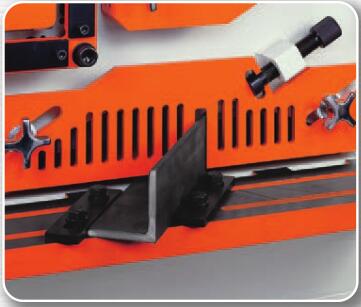 Machine hydraulique de poinçonnage et de cisaillement de machine d'IronWorker en métal