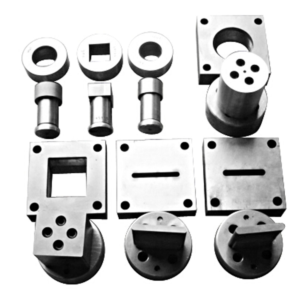 Steel Plate Angle Cutting Punching Notching Machine Hydraulic Ironworker For Sale Ferronnier hydraulique de poinçonnage de poinçonnage de coupe d'angle de plaque d'acier à vendre