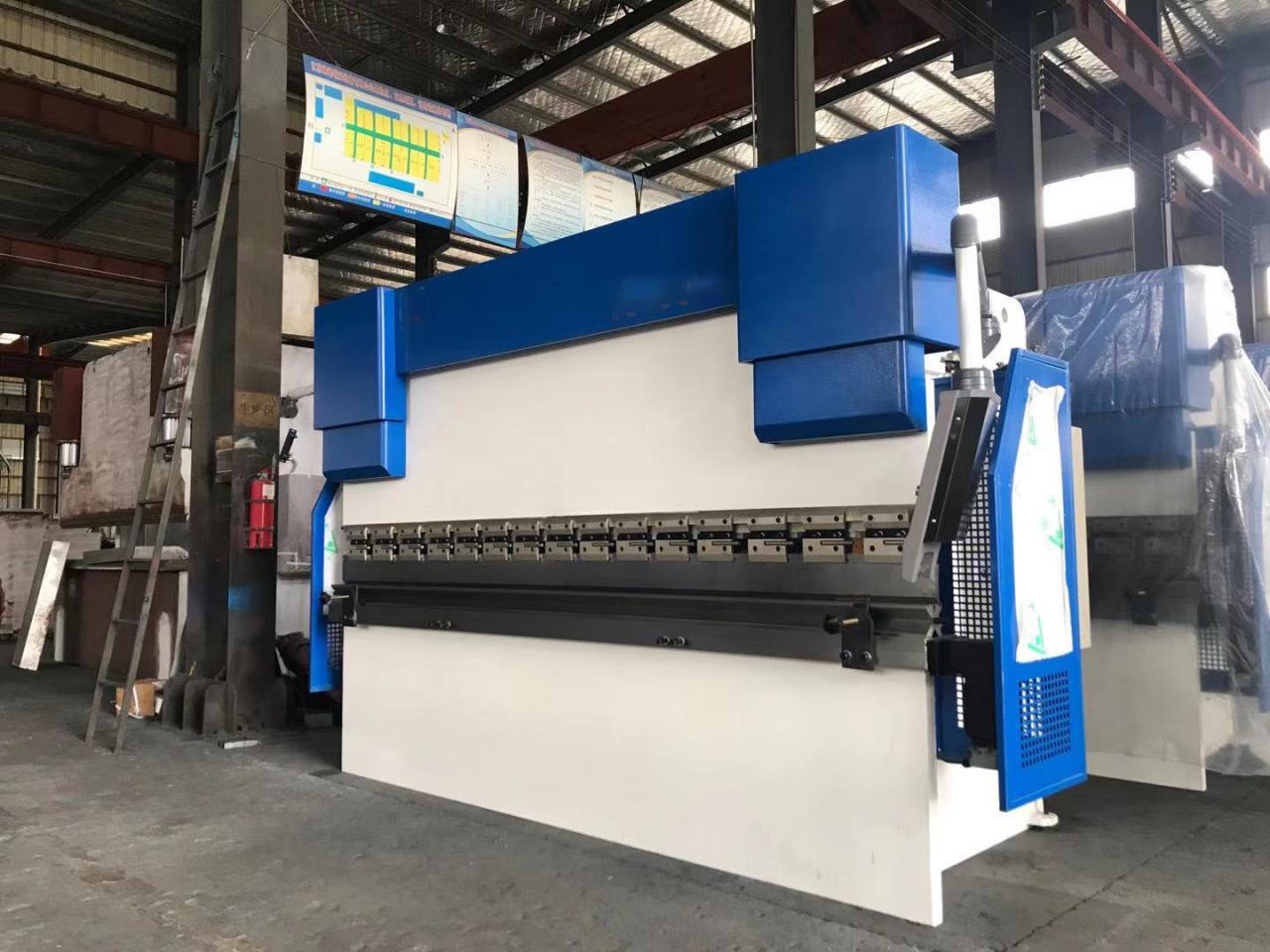 Wc67y-65/2500 Oem Hydraulic Press Brake Machine Steel Bending Machine Wc67y-65/2500 Oem presse plieuse hydraulique machine à cintrer en acier