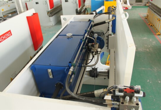 Wc67yk 80 100 160 200 Ton 3200mm E21 Nc Sheet Metal Oil Hydraulic Press Brake Price Wc67yk 80 100 160 200 tonnes 3200mm E21 Nc Sheet Metal Oil Presse hydraulique Prix